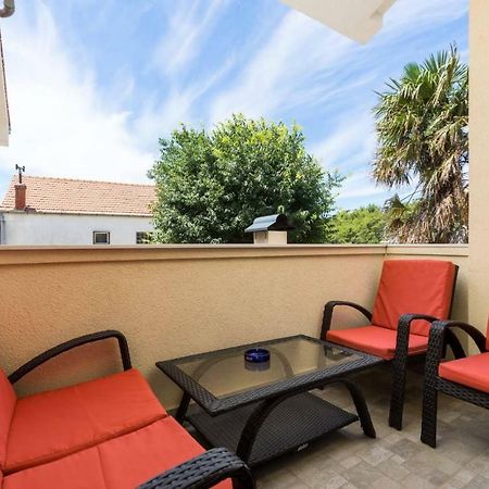 Apartmani Vinko Tribunj-Sovlje Tribalj Esterno foto