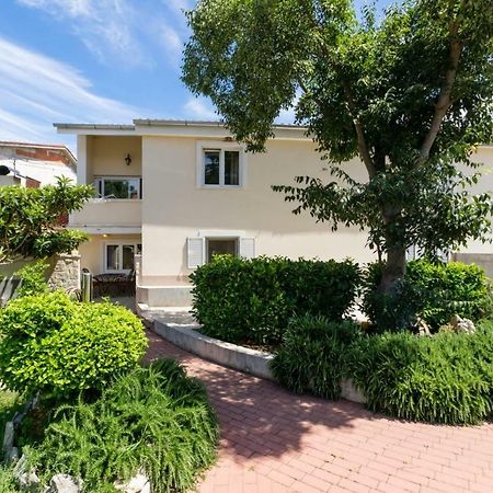 Apartmani Vinko Tribunj-Sovlje Tribalj Esterno foto